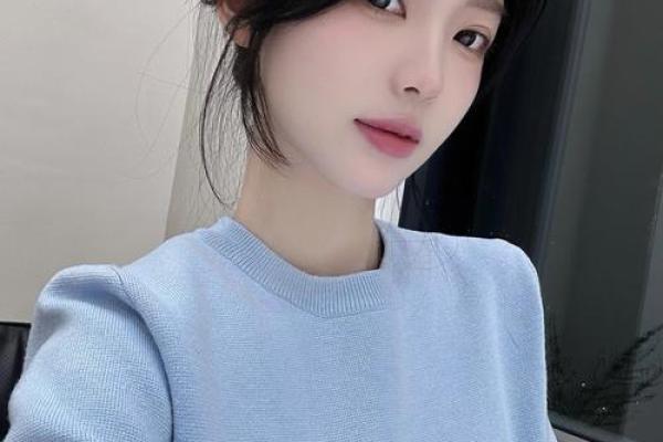八字刘海图片