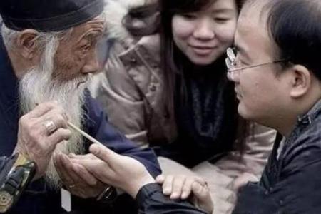 梦见朋友算命她要离婚了