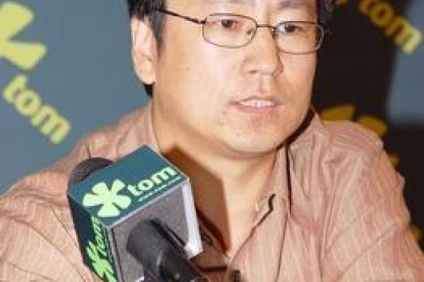 白岩松八字,撒贝宁八字