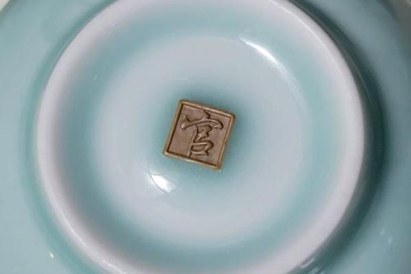 风水知识：饭碗的风水禁忌，不要不信，真的有讲究！！
