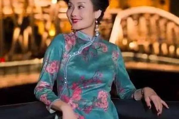 天生倒八字眉，眼角还下垂，这是小鱼干享之不尽的大富贵之相啊