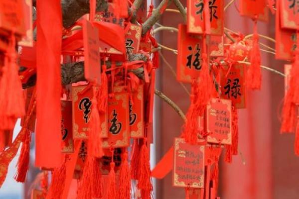 月老姻缘签在线抽签76签 月老姻缘签68签白话解？